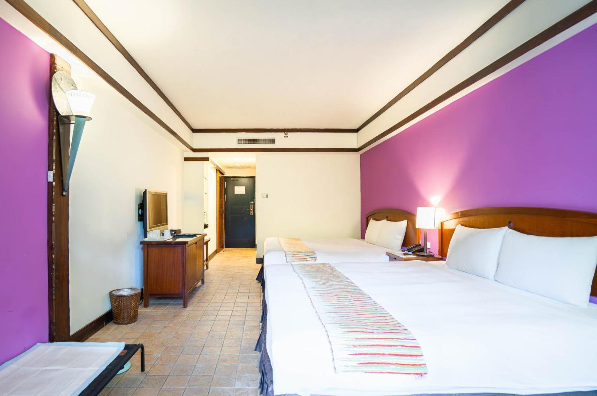 Yoho Beach Resort Kenting Heng-ch'un Exteriér fotografie A typical room at the hotel